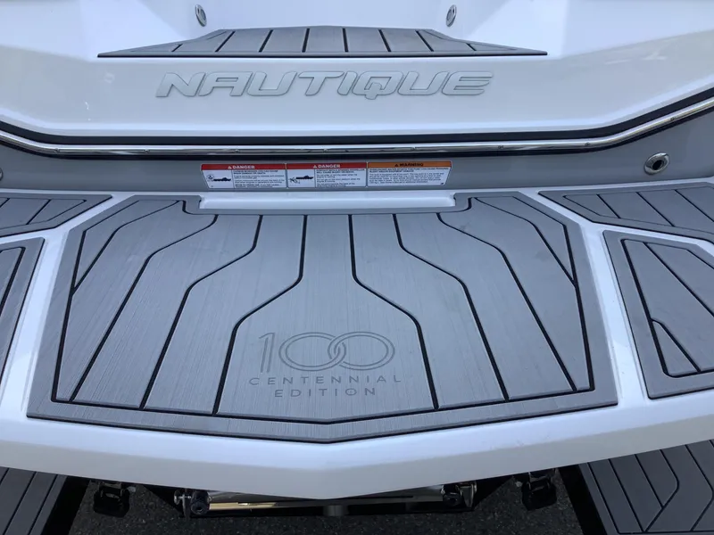 Slide: The Image of Nautique G25 2025 - 5