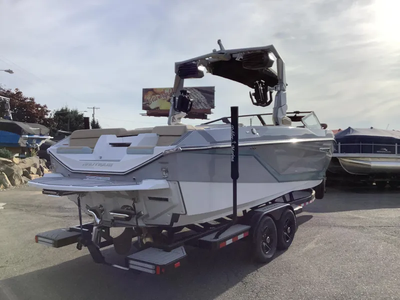 Slide: The Image of Nautique G25 2025 - 6