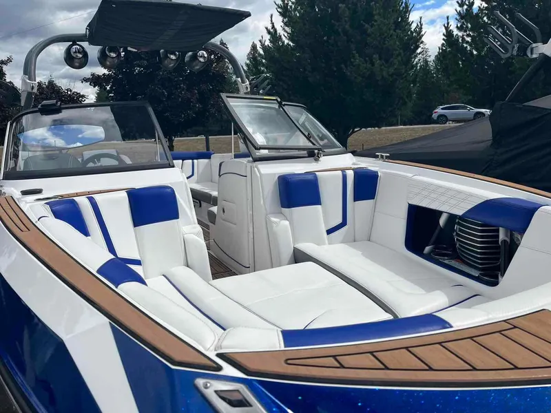 Slide: The Image of Nautique G25 2016 - 23