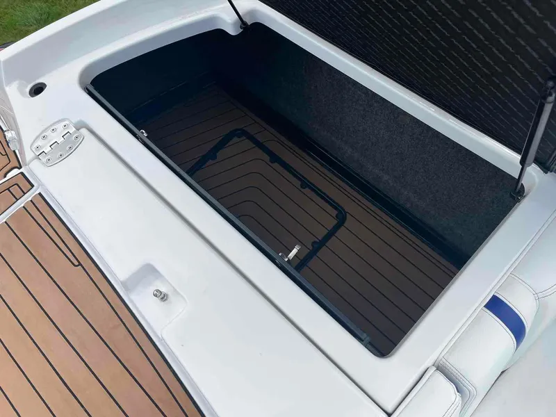 Slide: The Image of Nautique G25 2016 - 27