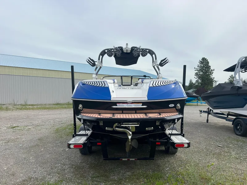 Slide: The Image of Nautique G25 2016 - 6