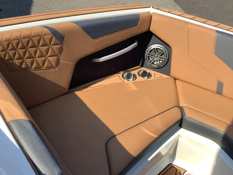 Slide: The Image of Nautique Super Air Nautique GS22 2024 - 11