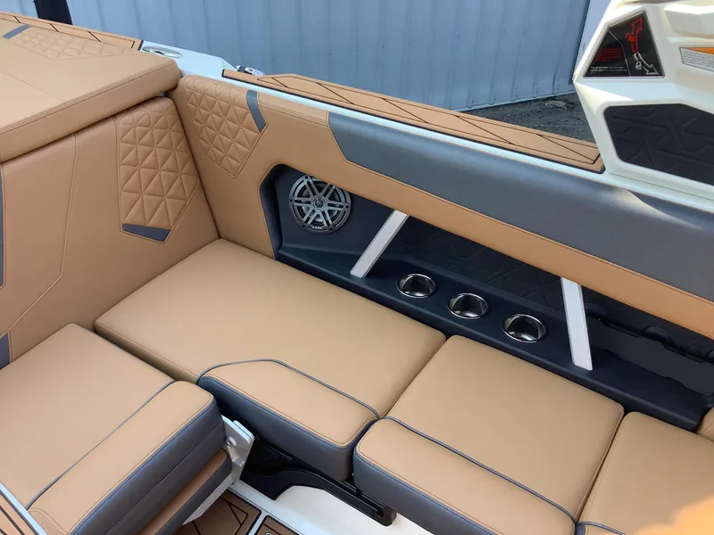 Slide: The Image of Nautique Super Air Nautique GS22 2024 - 16