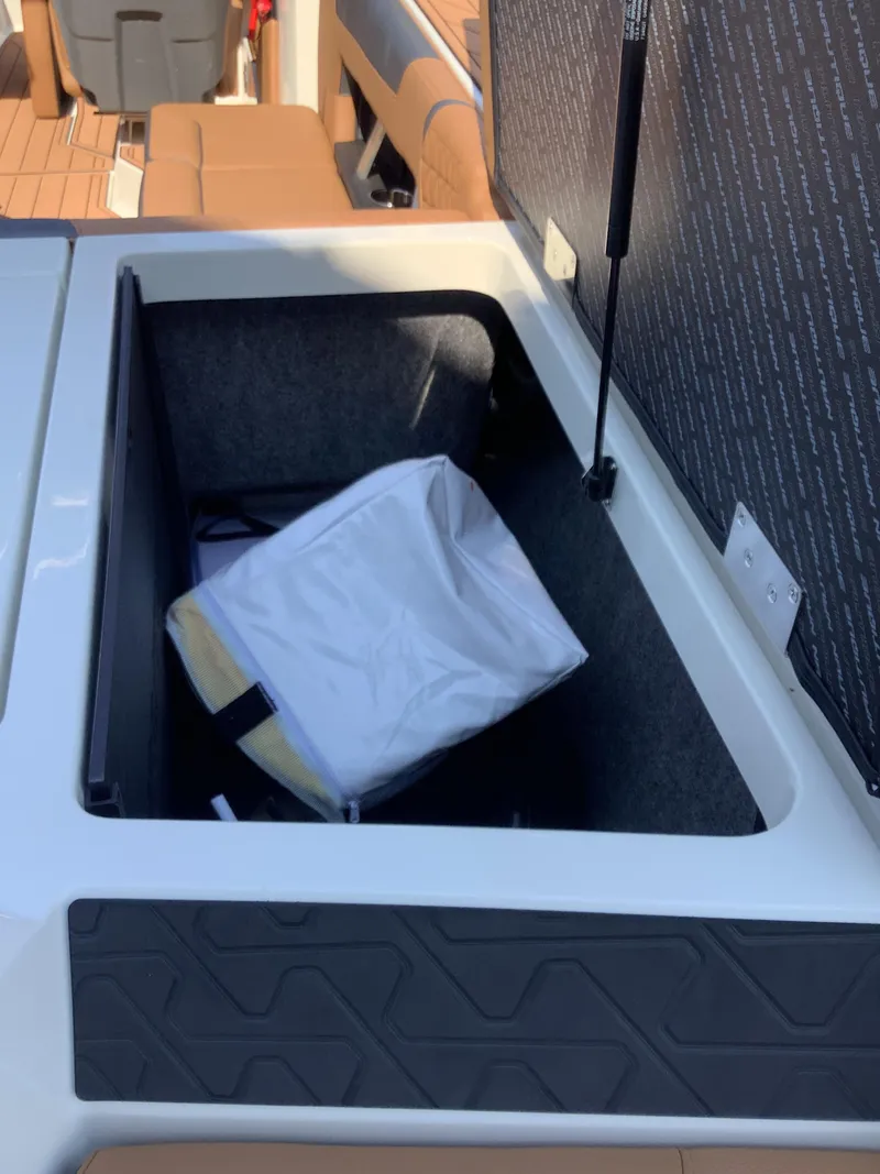 Slide: The Image of Nautique Super Air Nautique GS22 2024 - 6