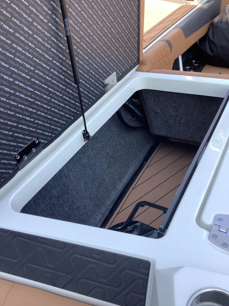 Slide: The Image of Nautique Super Air Nautique GS22 2024 - 7