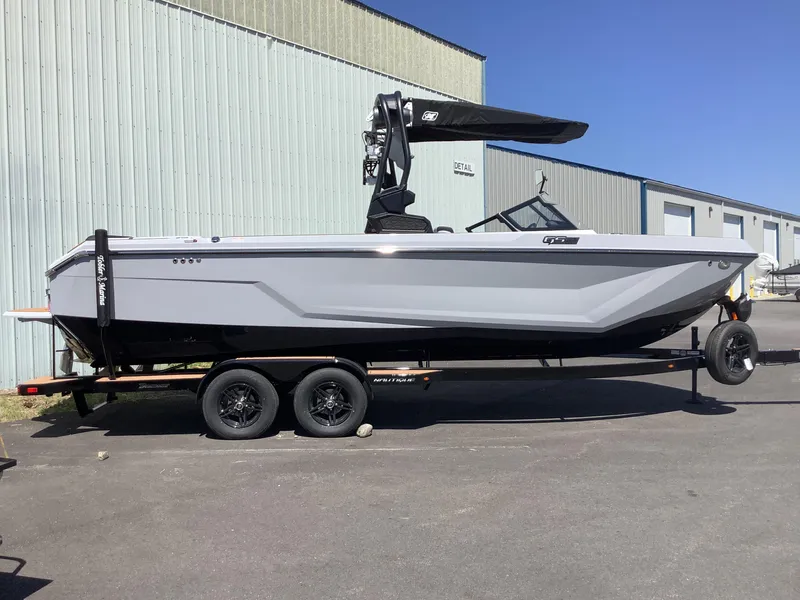 Slide: The Image of Nautique GS24 2024 - 3