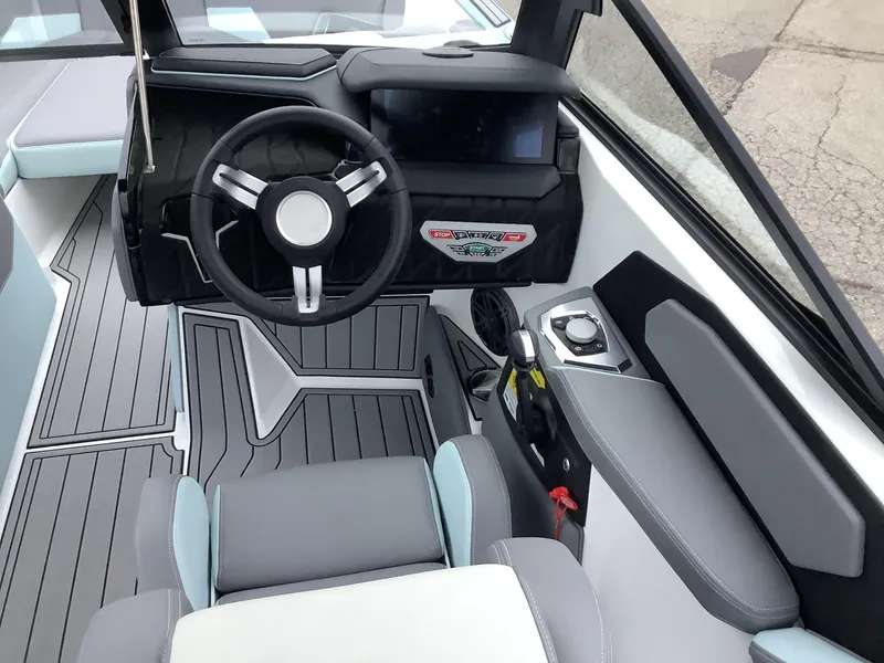 Slide: The Image of Nautique Super Air Nautique S25 2024 - 20