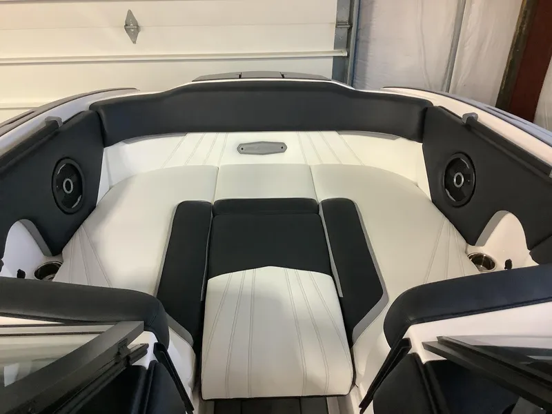 Slide: The Image of Supra SA 2024 - 6