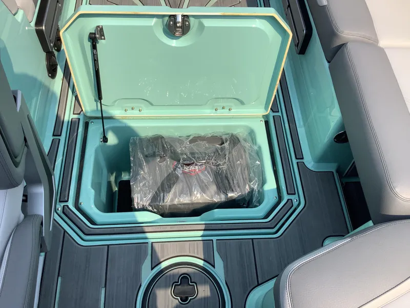 Slide: The Image of Supra SL 2024 - 44