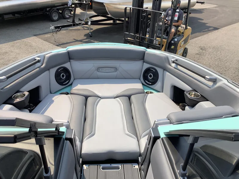 Slide: The Image of Supra SL 2024 - 49