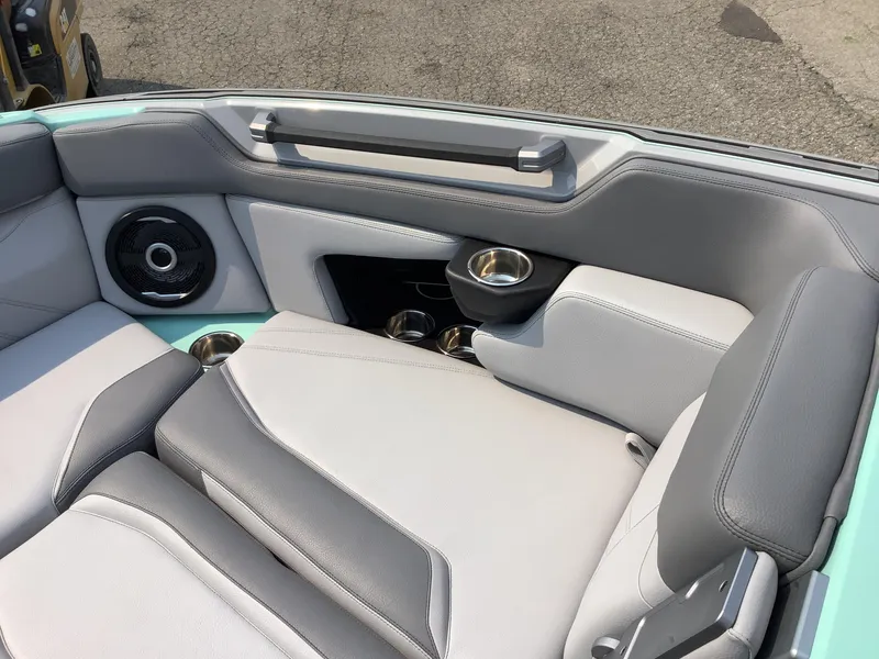 Slide: The Image of Supra SL 2024 - 50