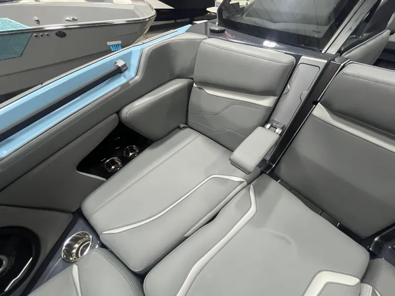 Slide: The Image of Supra SV 2024 - 49