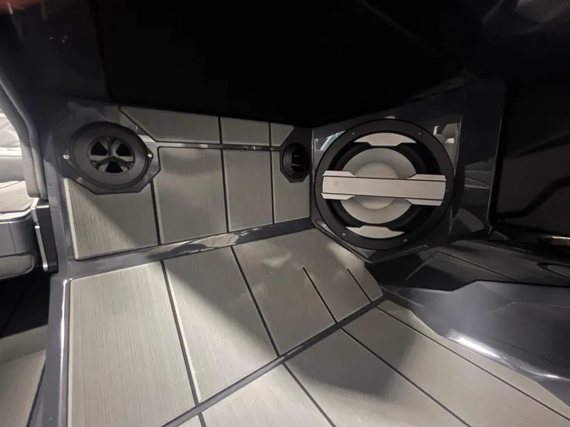 Slide: The Image of Supra SV 2024 - 50