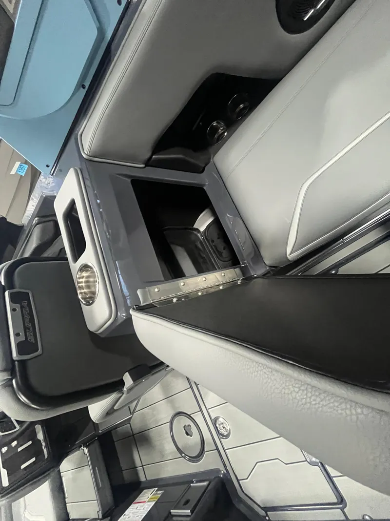 Slide: The Image of Supra SV 2024 - 51