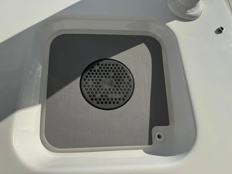Slide: The Image of 2025 Regulator 26XO boat speaker detail in sunlight. - 15