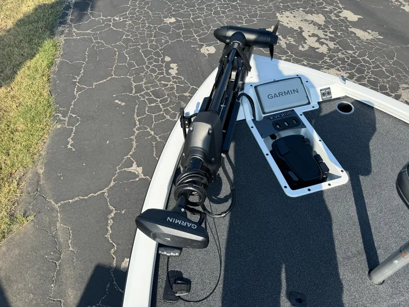 Slide: The Image of 2025 Vexus AVX 1880 boat with Garmin trolling motor on asphalt. - 32