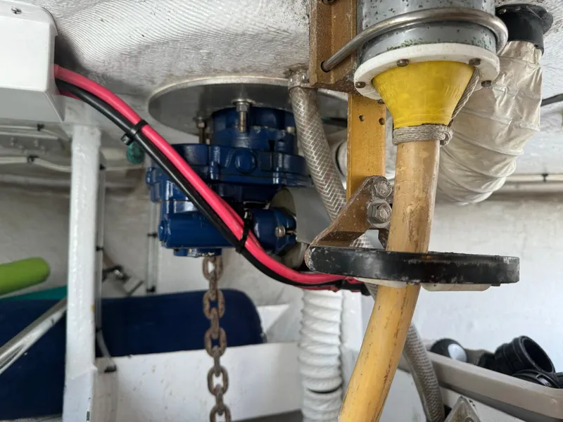 Slide: The Image of Dettling 51 Express Cruiser 2003 - 58