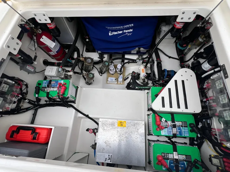 Slide: The Image of Boston Whaler 420 Outrage 2023 - 38