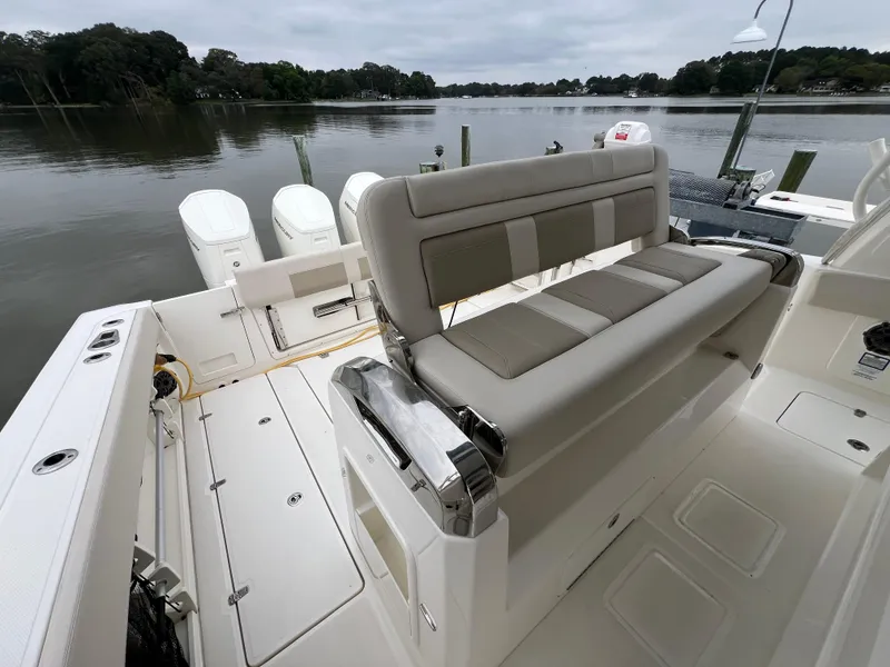 Slide: The Image of Boston Whaler 420 Outrage 2023 - 41