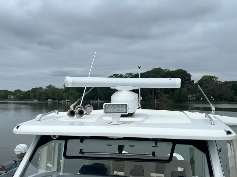 Slide: The Image of Boston Whaler 420 Outrage 2023 - 51