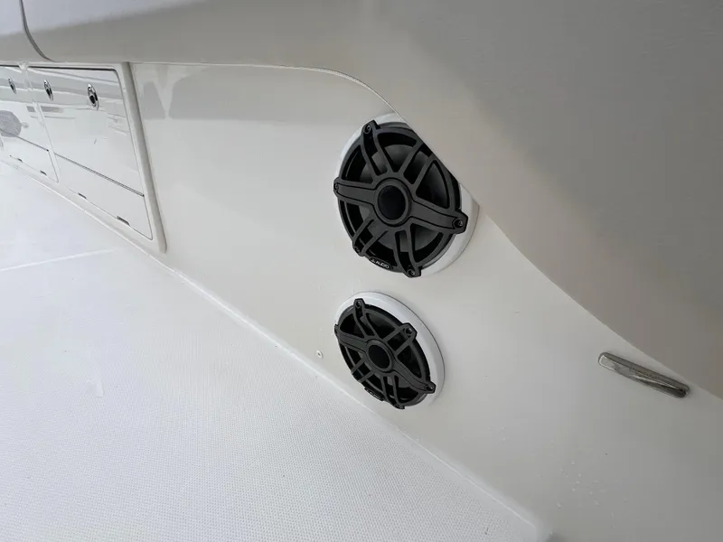 Slide: The Image of Boston Whaler 420 Outrage 2023 - 57