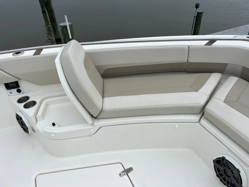 Slide: The Image of Boston Whaler 420 Outrage 2023 - 61