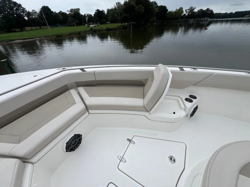 Slide: The Image of Boston Whaler 420 Outrage 2023 - 63