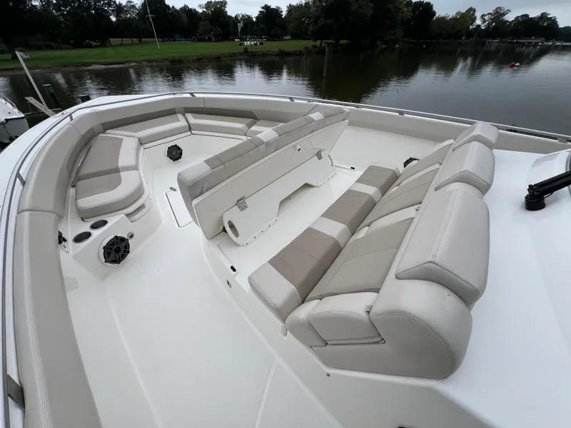 Slide: The Image of Boston Whaler 420 Outrage 2023 - 65