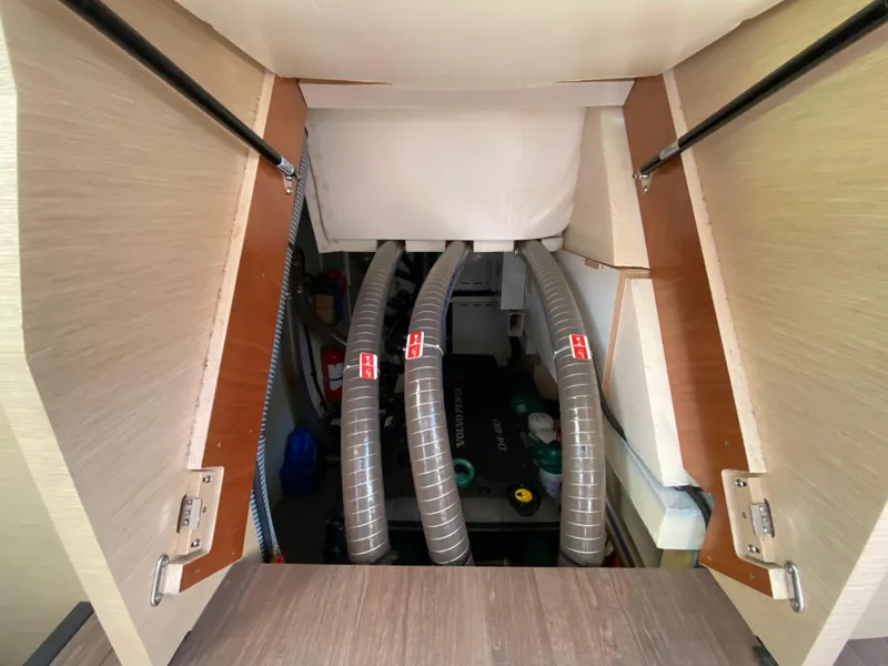 Slide: The Image of Jeanneau 64 2019 - 117
