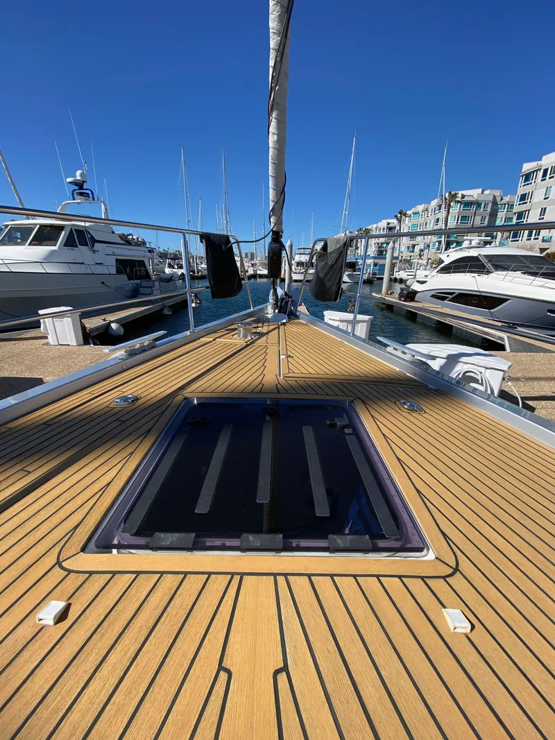 Slide: The Image of Jeanneau 64 2019 - 24