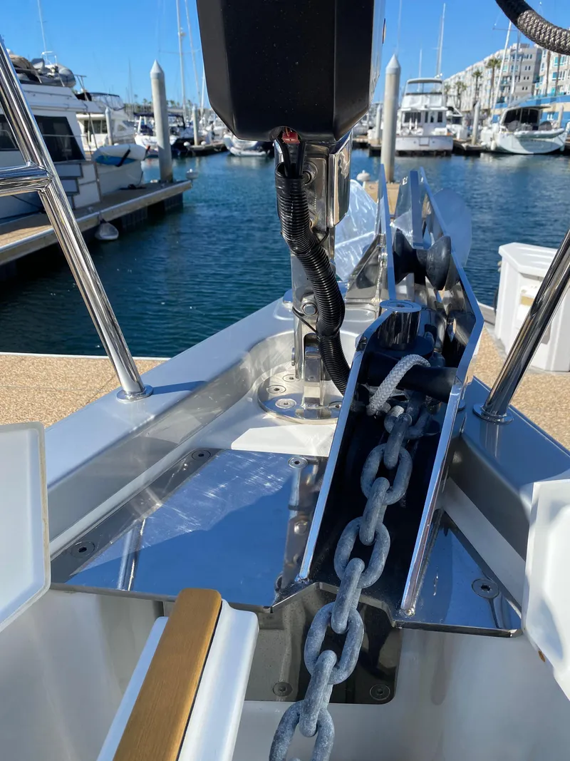 Slide: The Image of Jeanneau 64 2019 - 25