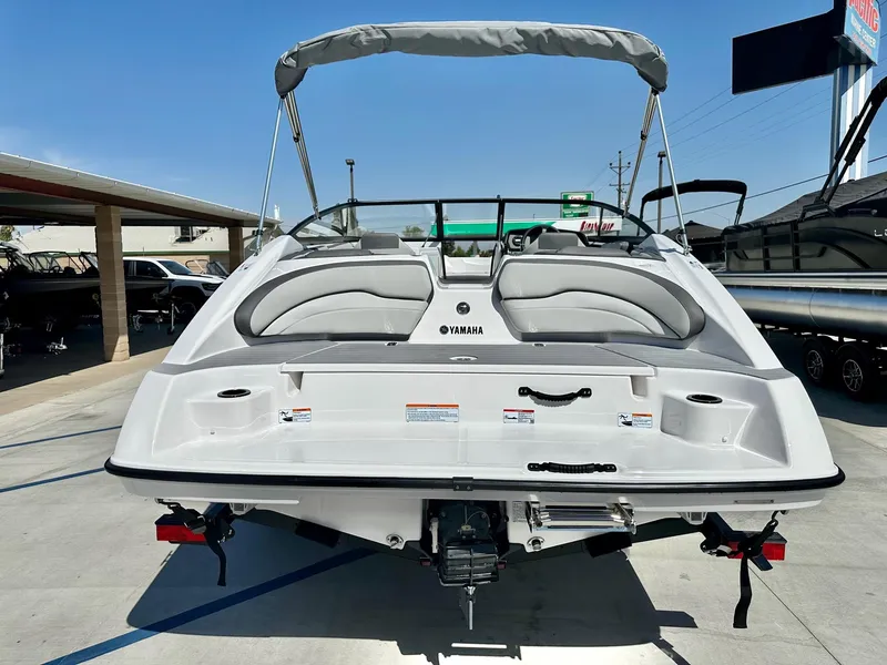 Slide: The Image of Yamaha SX190 2025 - 4