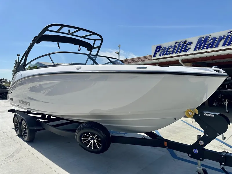 Slide: The Image of Yamaha AR250 w/ Twin 1.8L High output motors! 2025 - 6