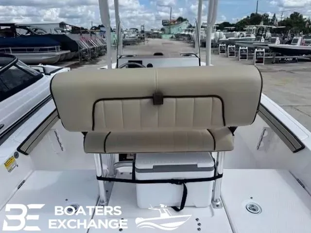 Slide: The Image of Yamaha 190 FSH Sport 2025 - 3