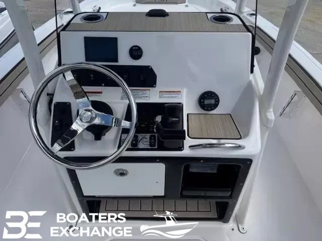 Slide: The Image of Yamaha 190 FSH Sport 2025 - 5