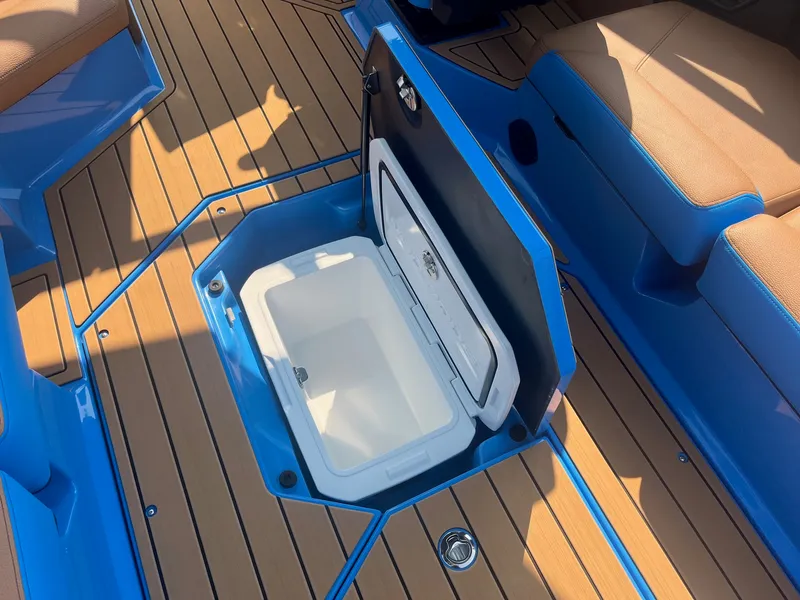 Slide: The Image of Nautique G25 2026 - 37