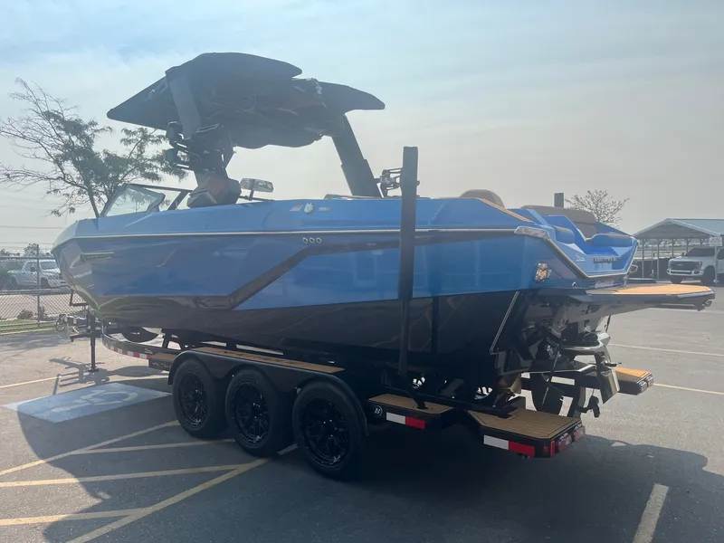 Slide: The Image of Nautique G25 2026 - 6