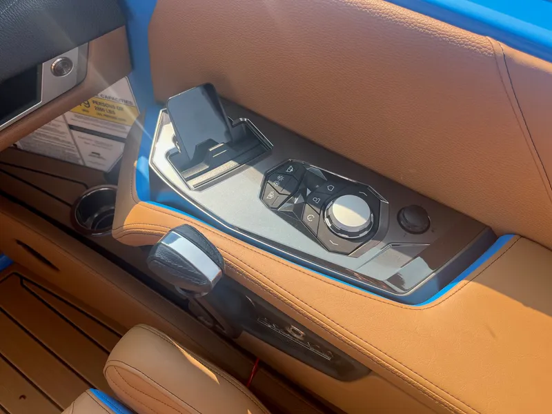 Slide: The Image of Nautique G25 2026 - 28