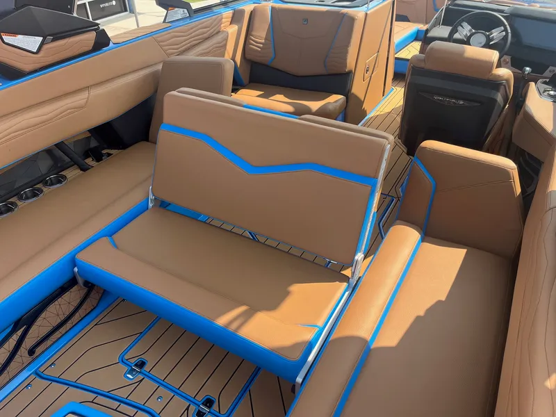 Slide: The Image of Nautique G25 2026 - 17