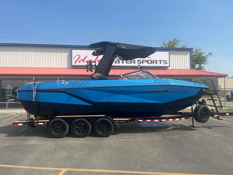 Slide: The Image of Nautique G25 2026 - 1