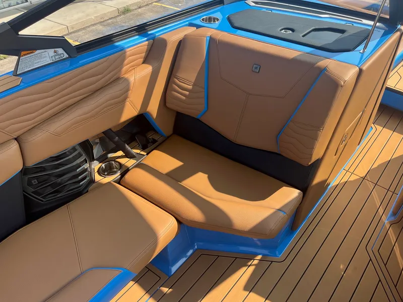 Slide: The Image of Nautique G25 2026 - 24