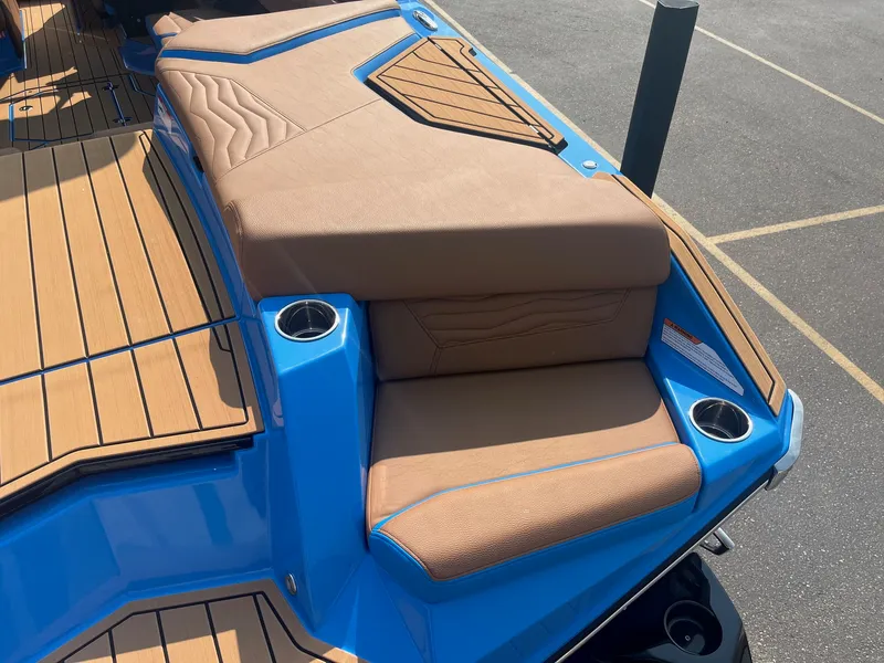 Slide: The Image of Nautique G25 2026 - 15