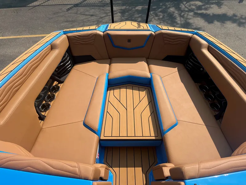 Slide: The Image of Nautique G25 2026 - 30