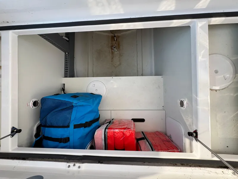 Slide: The Image of Beneteau Antares 9 2023 - 54