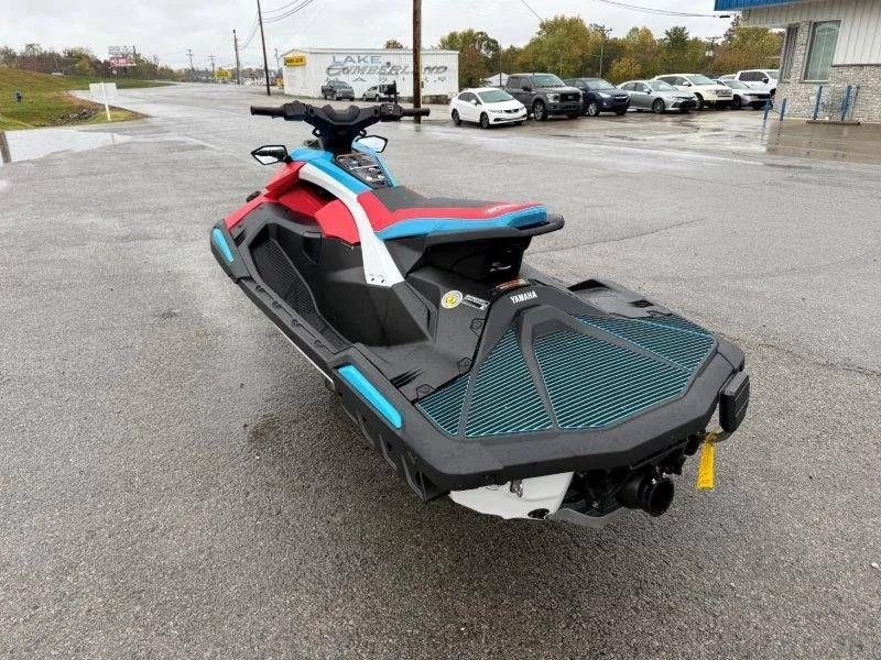 Slide: The Image of Yamaha Waverunner Jet Blaster DLX 3UP 2025 - 40
