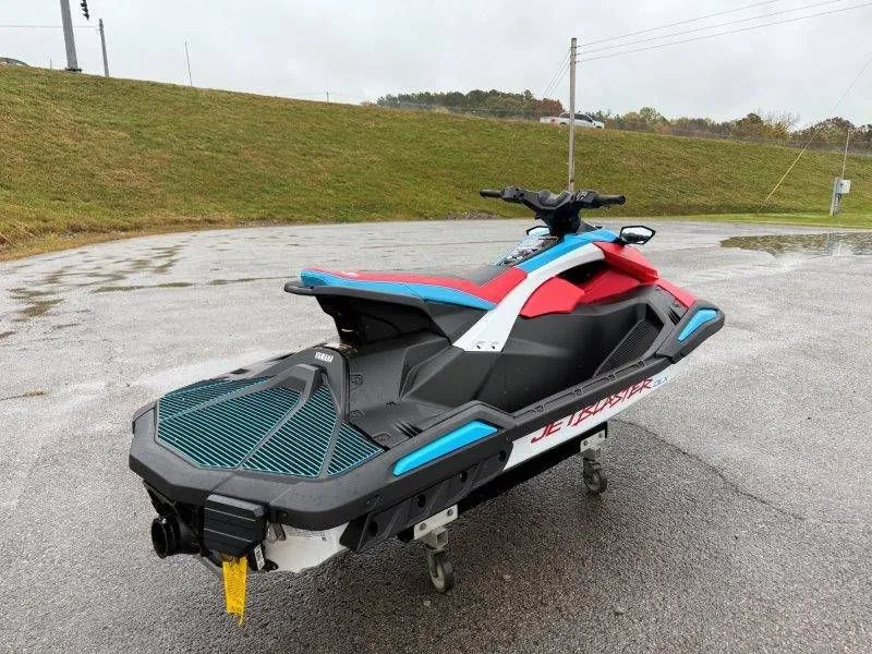 Slide: The Image of Yamaha Waverunner Jet Blaster DLX 3UP 2025 - 41