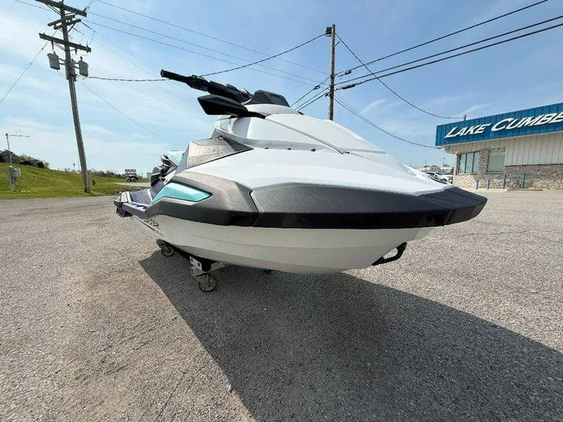 Slide: The Image of Yamaha Jet Blaster LTD 2025 - 24
