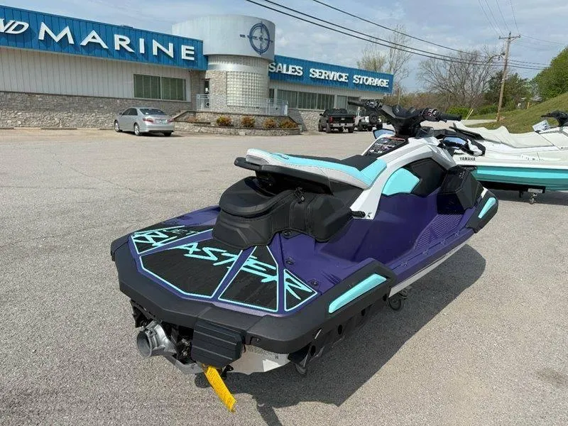 Slide: The Image of Yamaha Jet Blaster LTD 2025 - 6