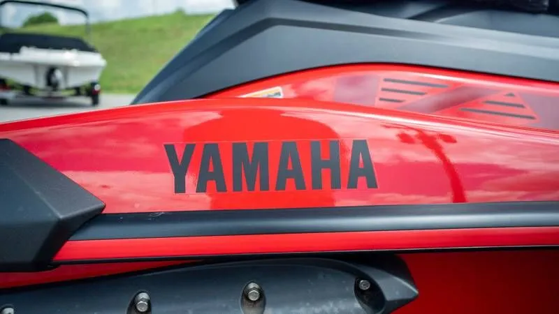 Slide: The Image of Yamaha WAVERUNNER VX DELUXE 2025 - 12