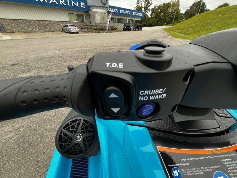 Slide: The Image of Yamaha Waverunner VX Deluxe w/ Audio 2025 - 21